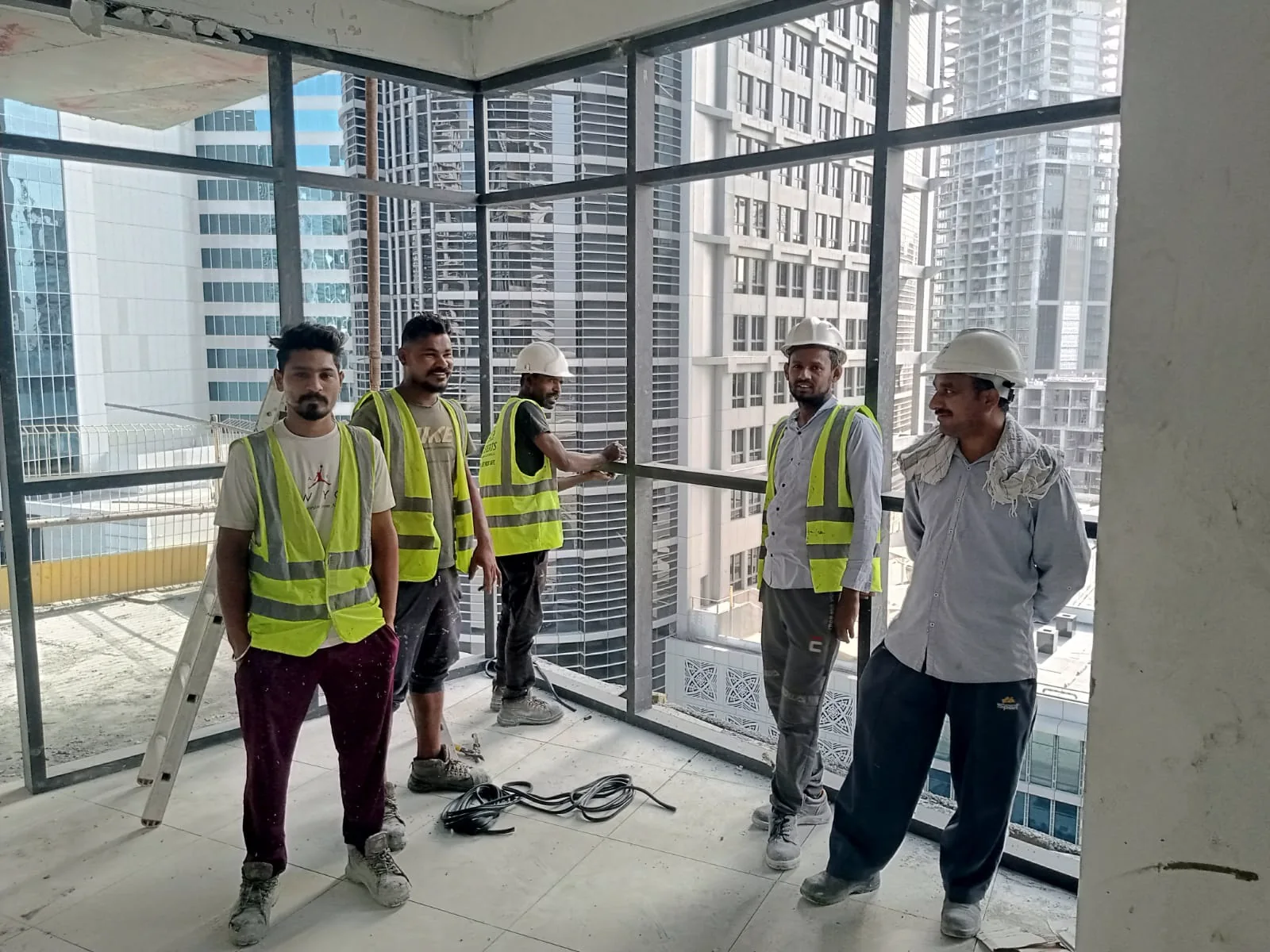 Experts installation team